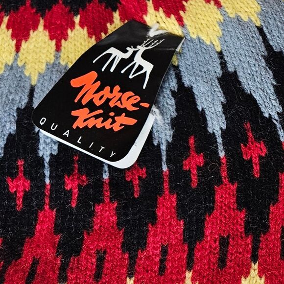 Vintage Lillunn Bold Fair Isle Norse Hand Knit Wool Pullover Long Sleeve Sweater - Picture 8 of 12